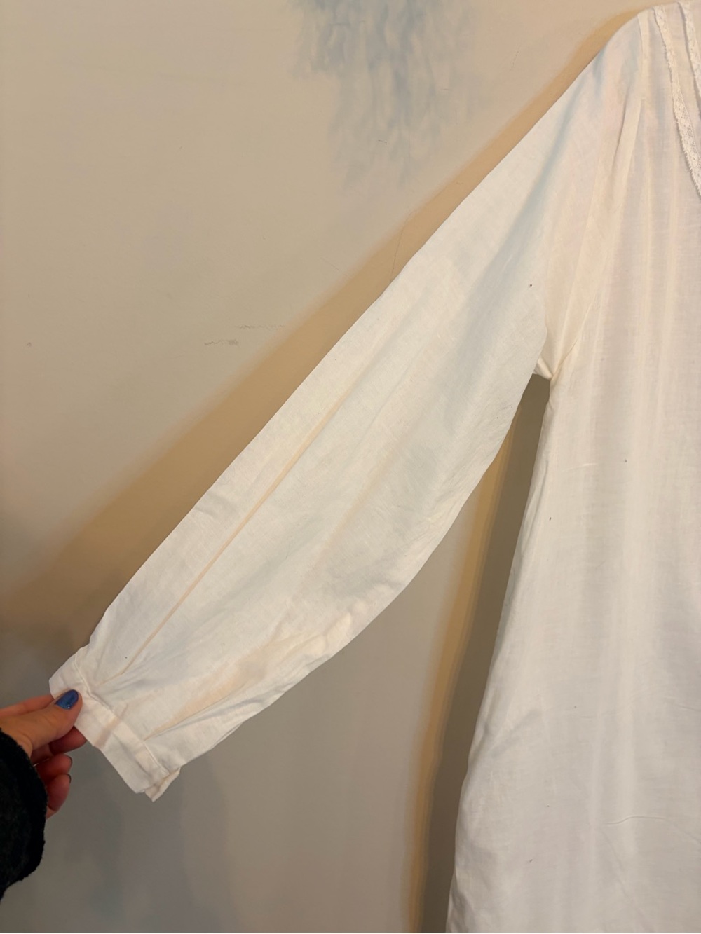 Vintage White Cotton Nightgown Embroidered Lace Trim Cottagecore Sleep Dress - Picture 4 of 6